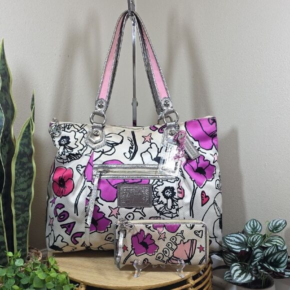Coach Poppy Floral Graffiti Tote with Matching Wallet - Picture 1 of 16